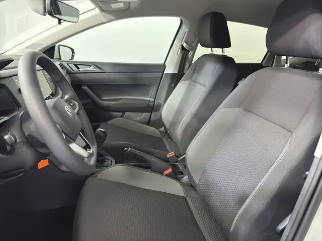 Volkswagen Polo view 13