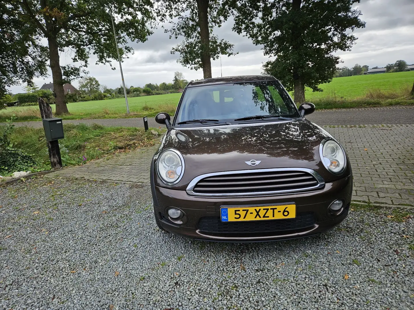 MINI Cooper Clubman 1.6 Bruin - 2