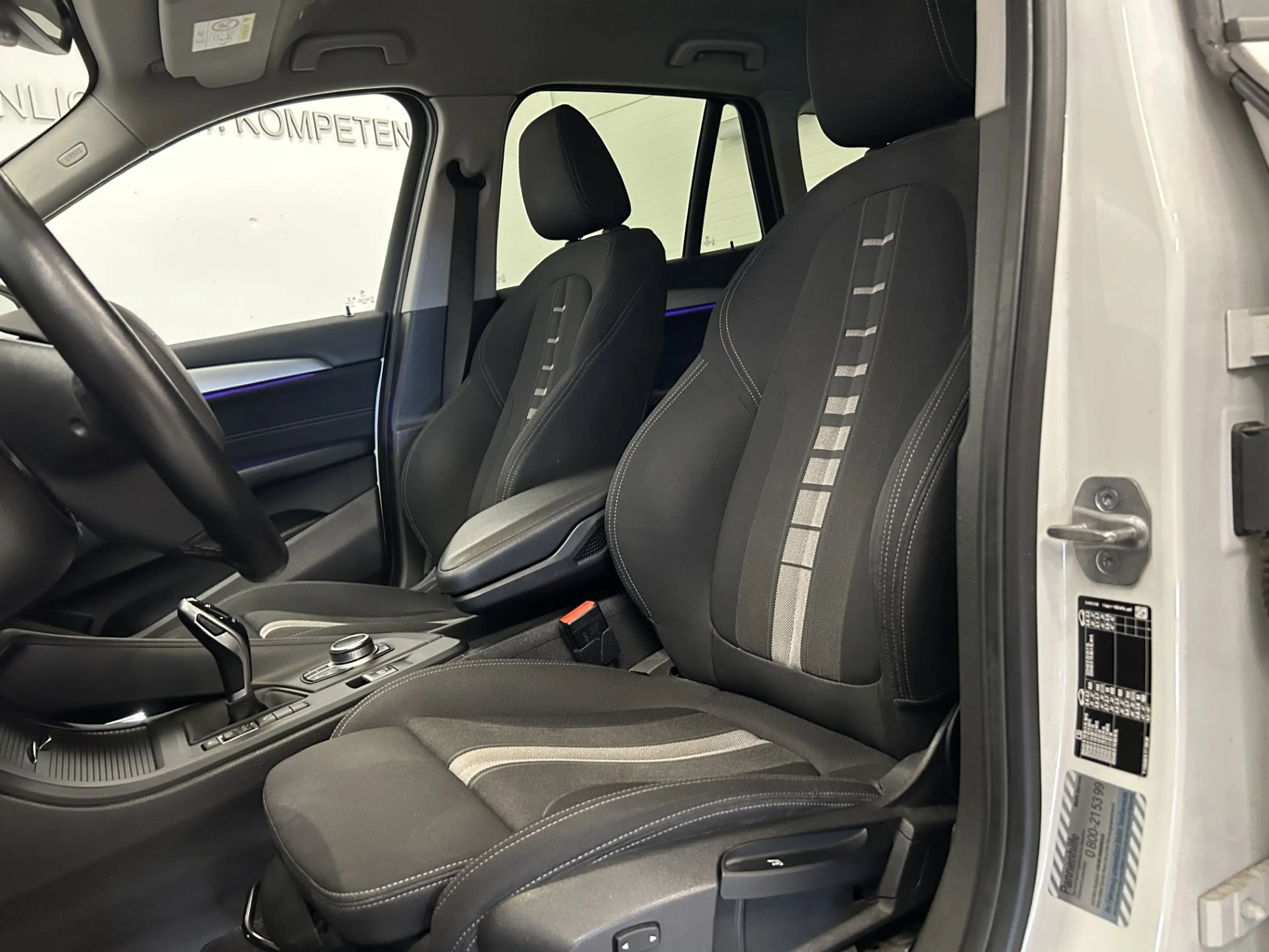 BMW X1 sDrive18d *Modell Advantage* — photo 14