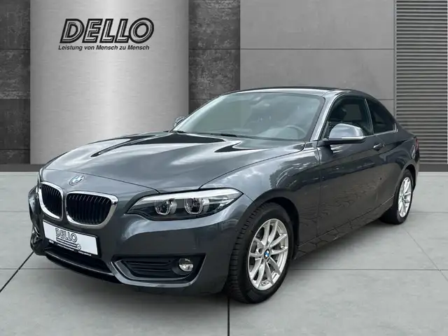 BMW 218 i Sport Line Coupe Automatik PDCv+h Rückfahrkam. S