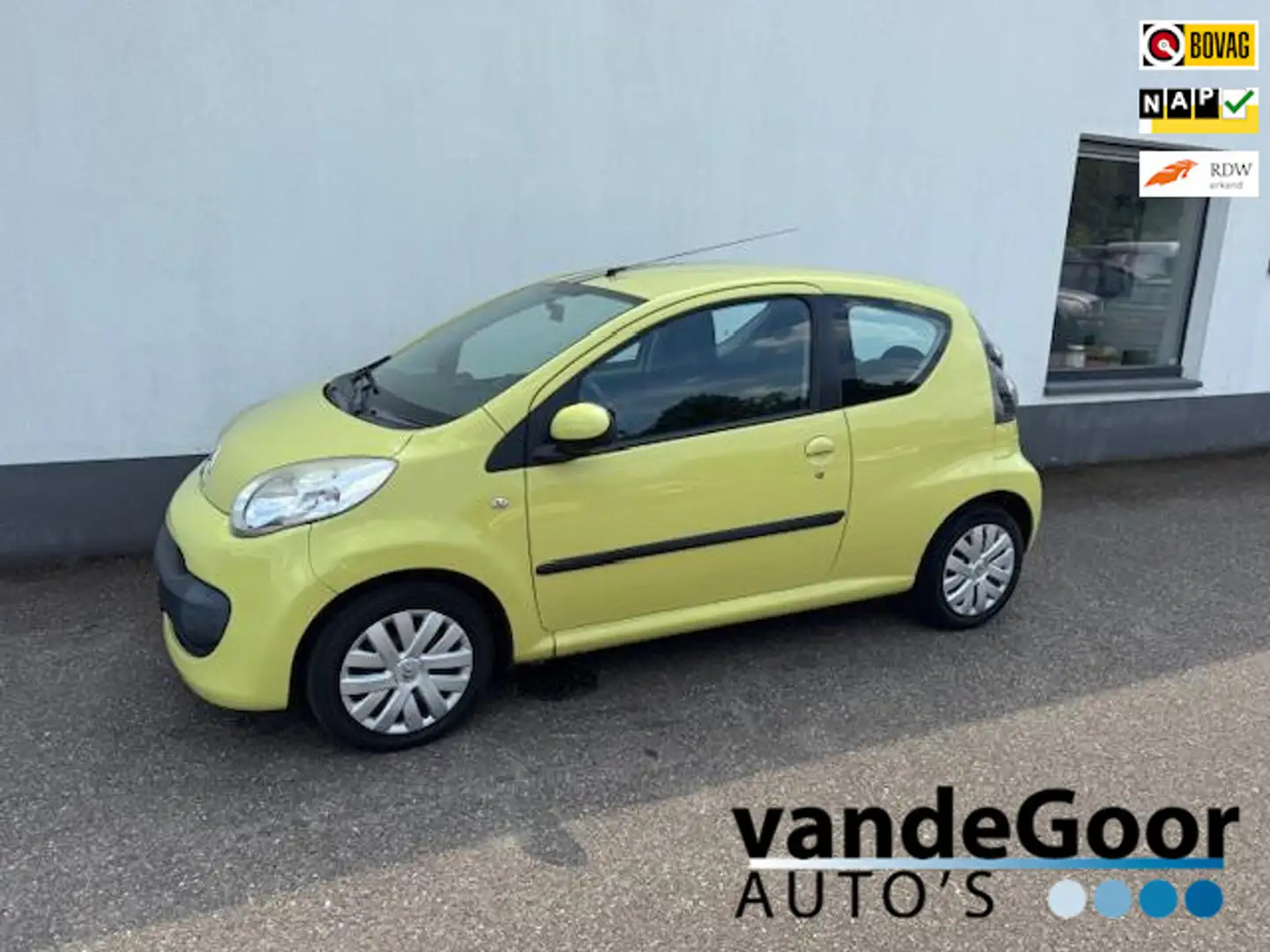 Citroen C1 1.0-12V Séduction, '06, airco, groot scherm, jaar Jaune - 1
