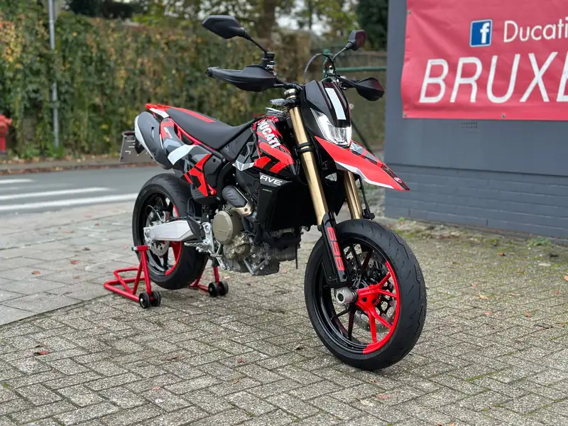 Ducati Hypermotard 950 - foto 7