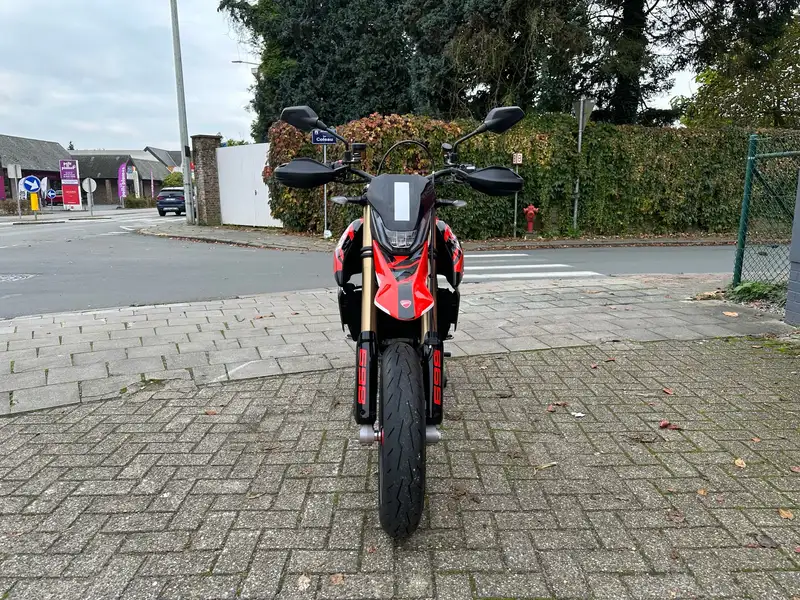 Ducati Hypermotard 950 - foto 4