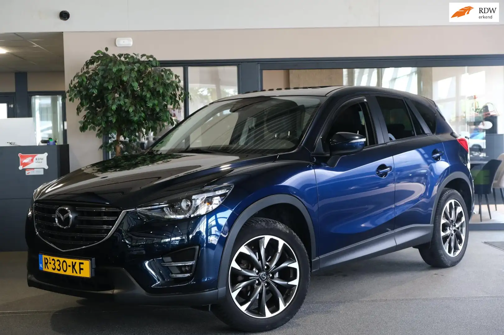 Mazda CX-5 2.5 SkyActiv-G 192 GT-M 4WD 192PK Navi Pano Cruise Blauw - 1