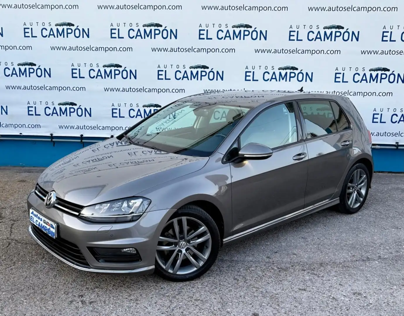 Volkswagen Golf 1.6TDI CR BMT Sport DSG 110 Grijs - 1
