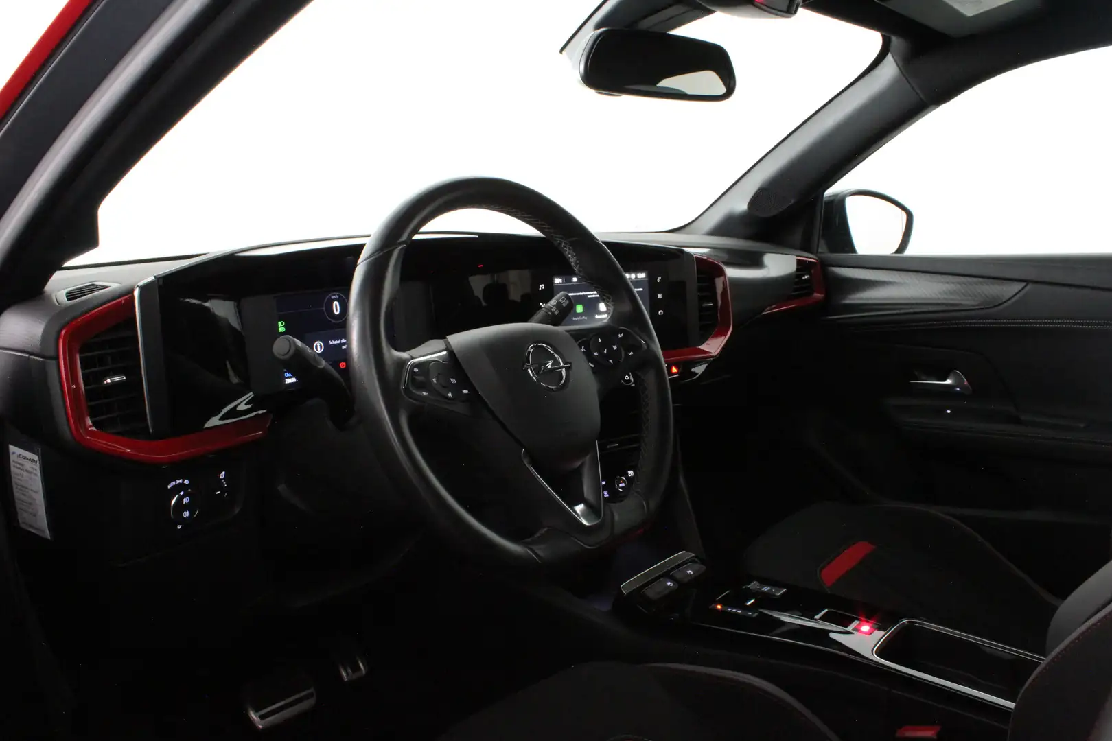 Opel Mokka-E GS Line 50-kWh Camera/Navi/Matrix-LED/Keyless Op Grau - 2