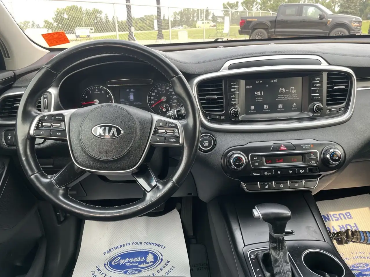 Kia Sorento снимка Kia Sorento