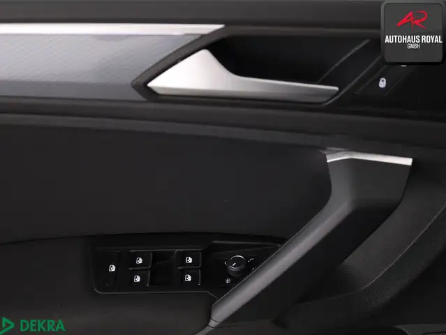 Volkswagen Tiguan view 14