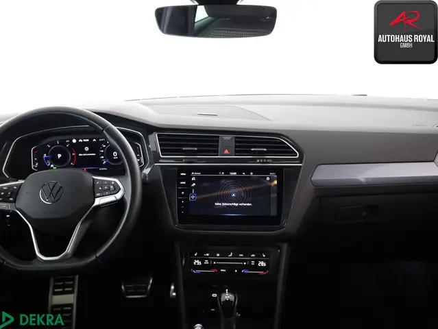 Volkswagen Tiguan view 10
