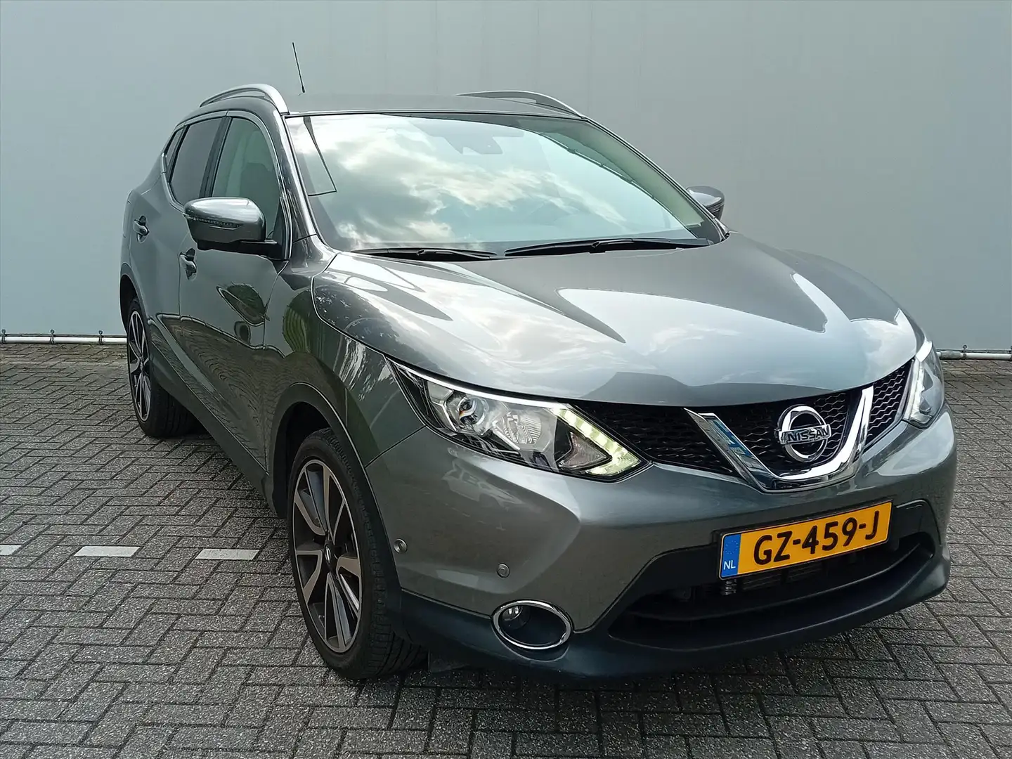 Nissan Qashqai 1.2 115pk Tekna I Automaat I Leder I 360 Camera l Gris - 2