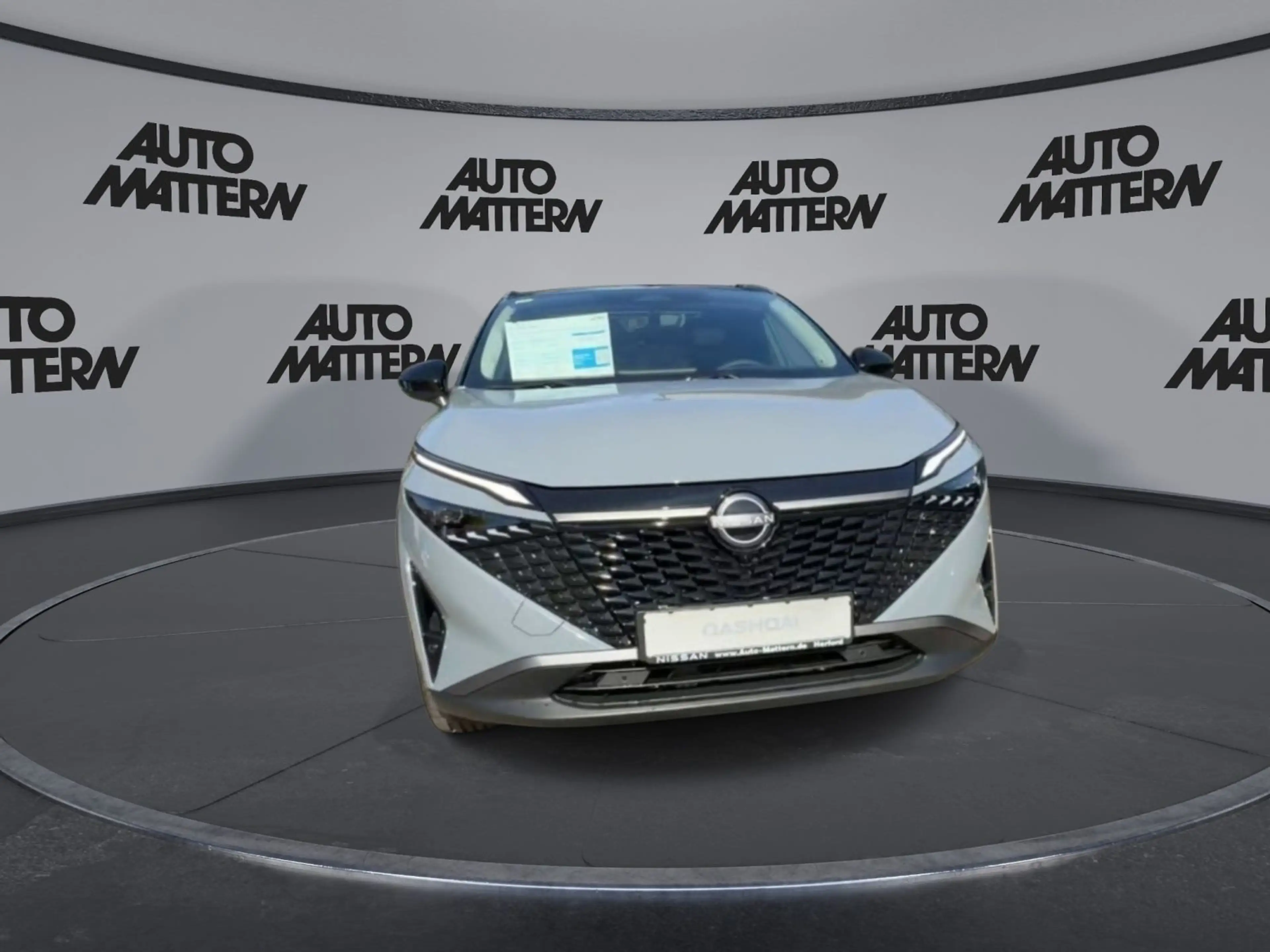 Nissan Qashqai Tekna 4x4 — photo 3