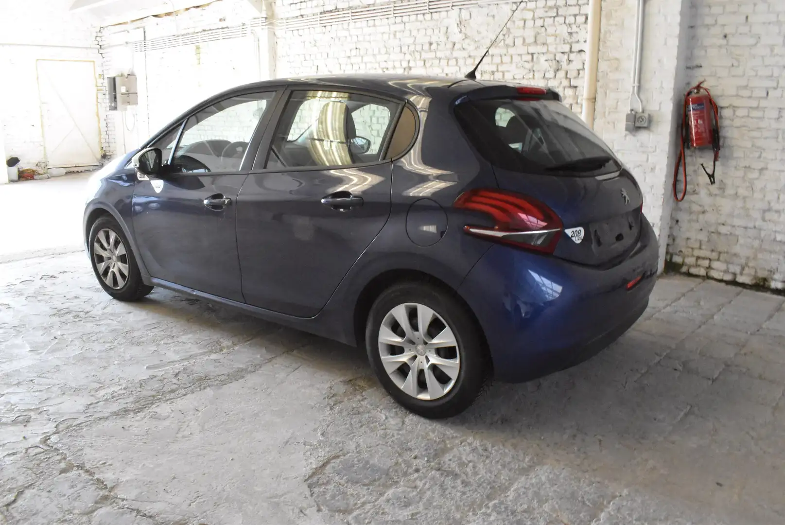 Peugeot 208 1.2i Like /Airco Moteur Cassé/Kapotte Bleu - 2