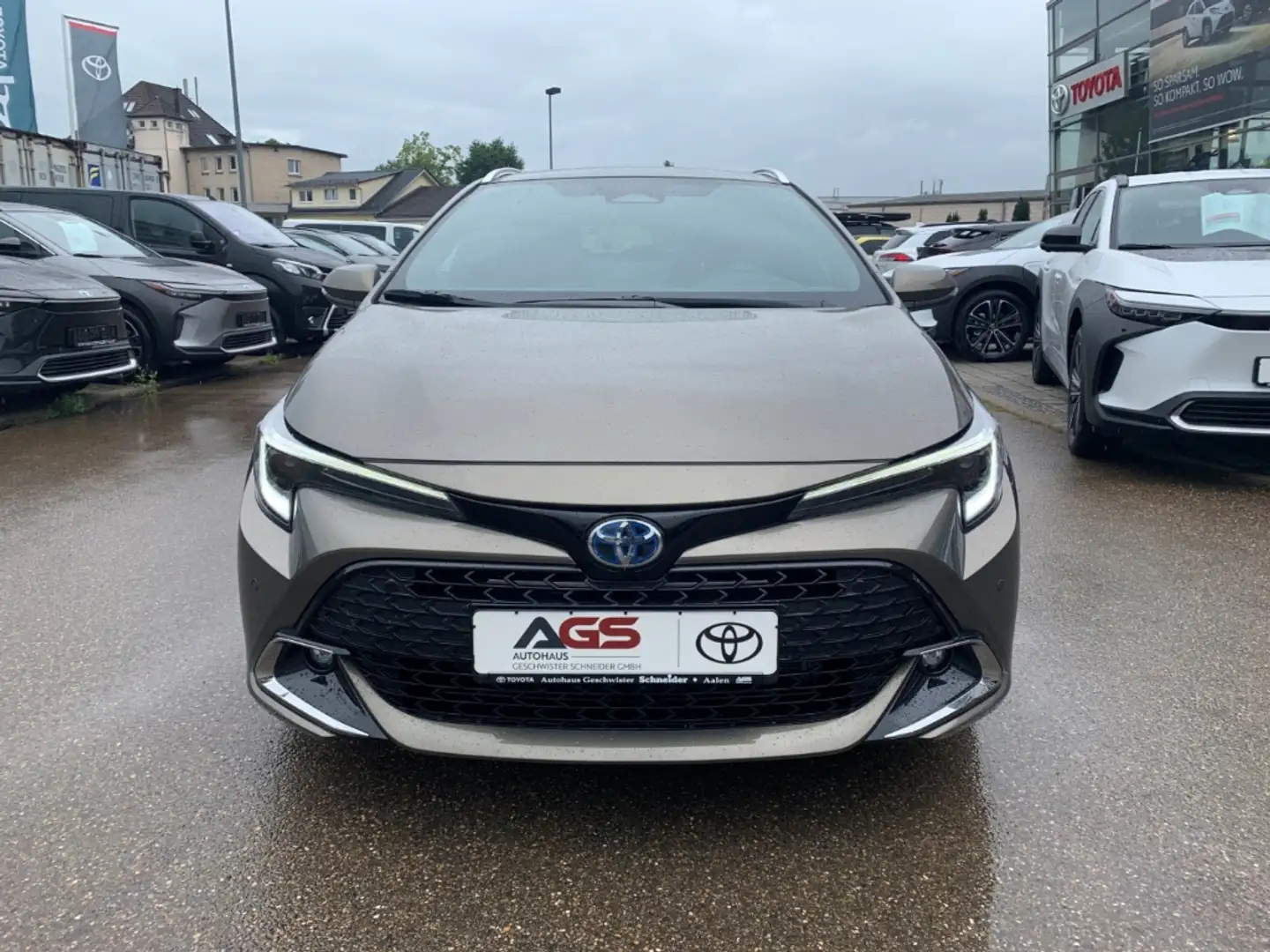 Toyota Corolla Touring Sports Hybrid 2,0L Team D Bronz - 2
