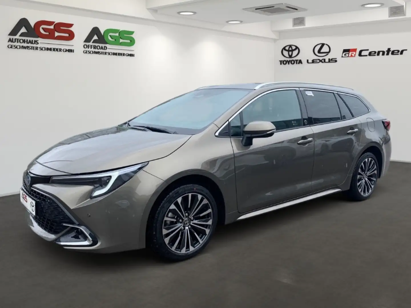 Toyota Corolla Touring Sports Hybrid 2,0L Team D Bronz - 1