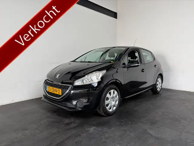 2012 Peugeot 208 in Black for sale