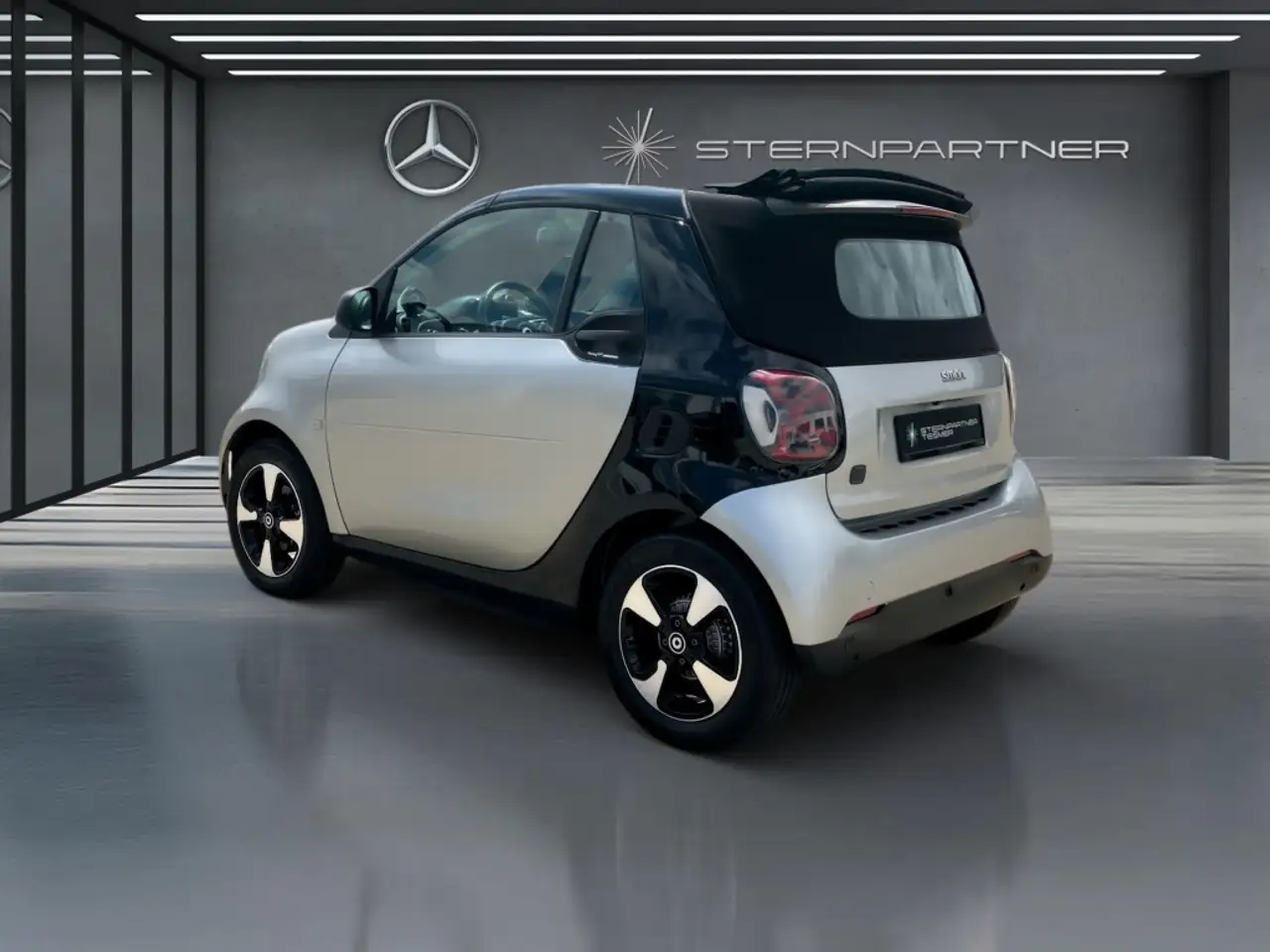 smart forTwo 2024 — фото 10