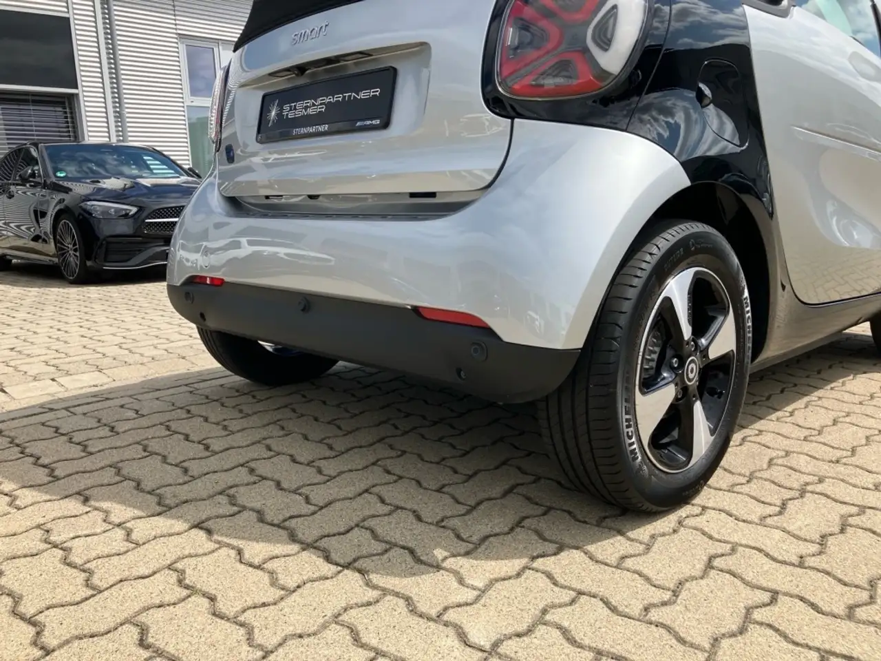 smart forTwo 2024 — фото 13