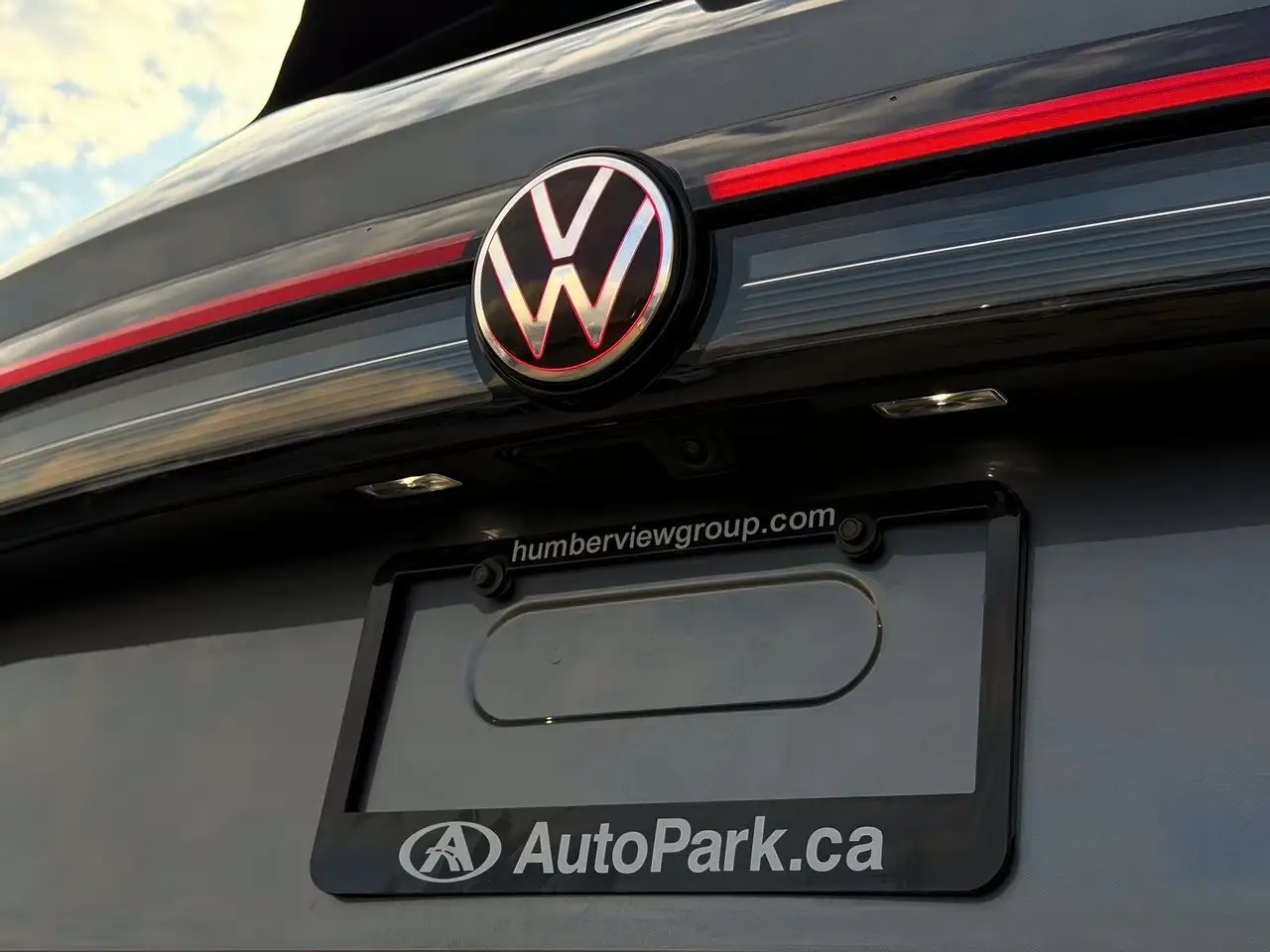 Volkswagen Taos photo Volkswagen Taos