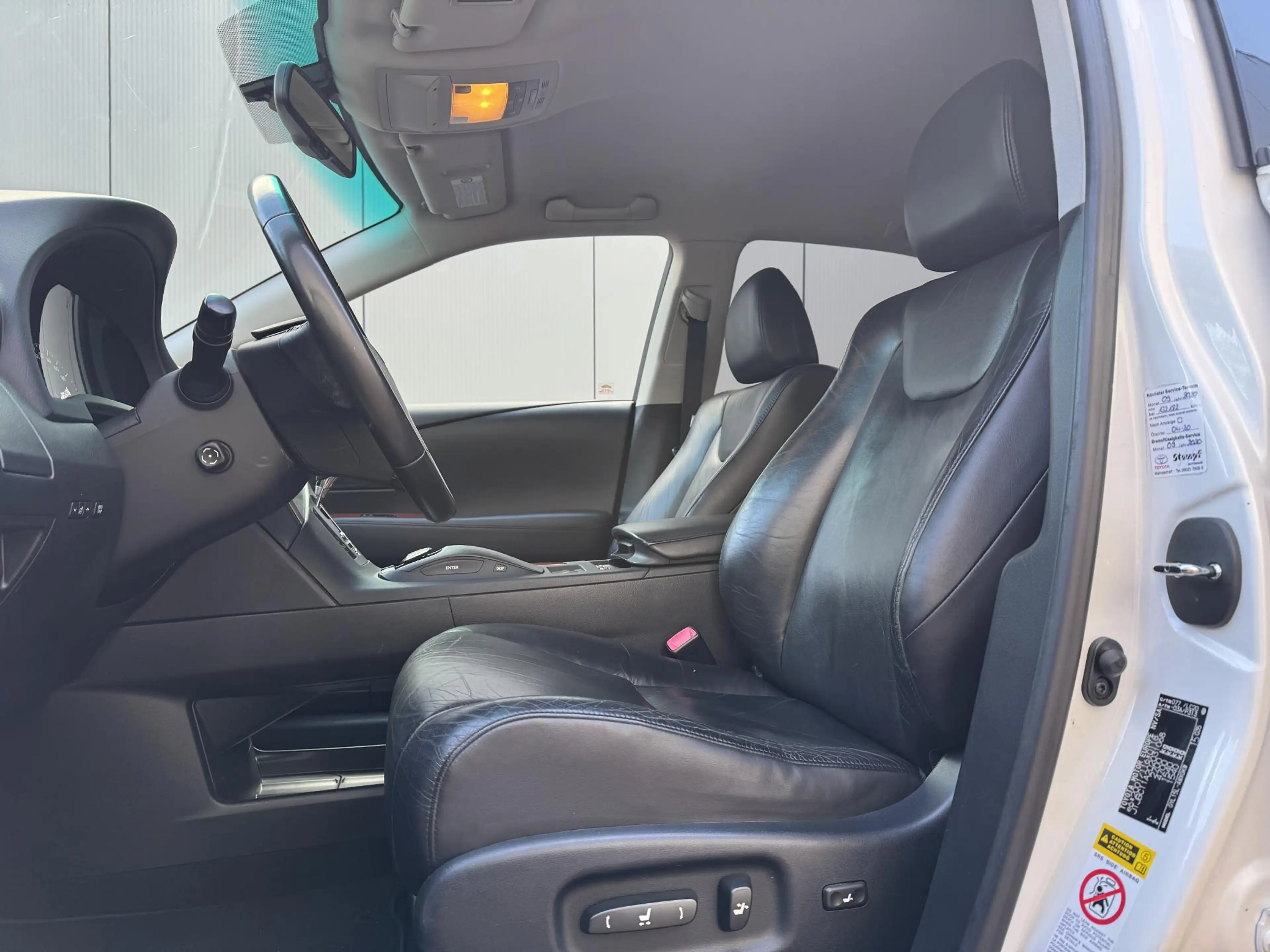 Lexus RX 450h YOUNGTIMER Pearl-white/Zwart leder LED — photo 6
