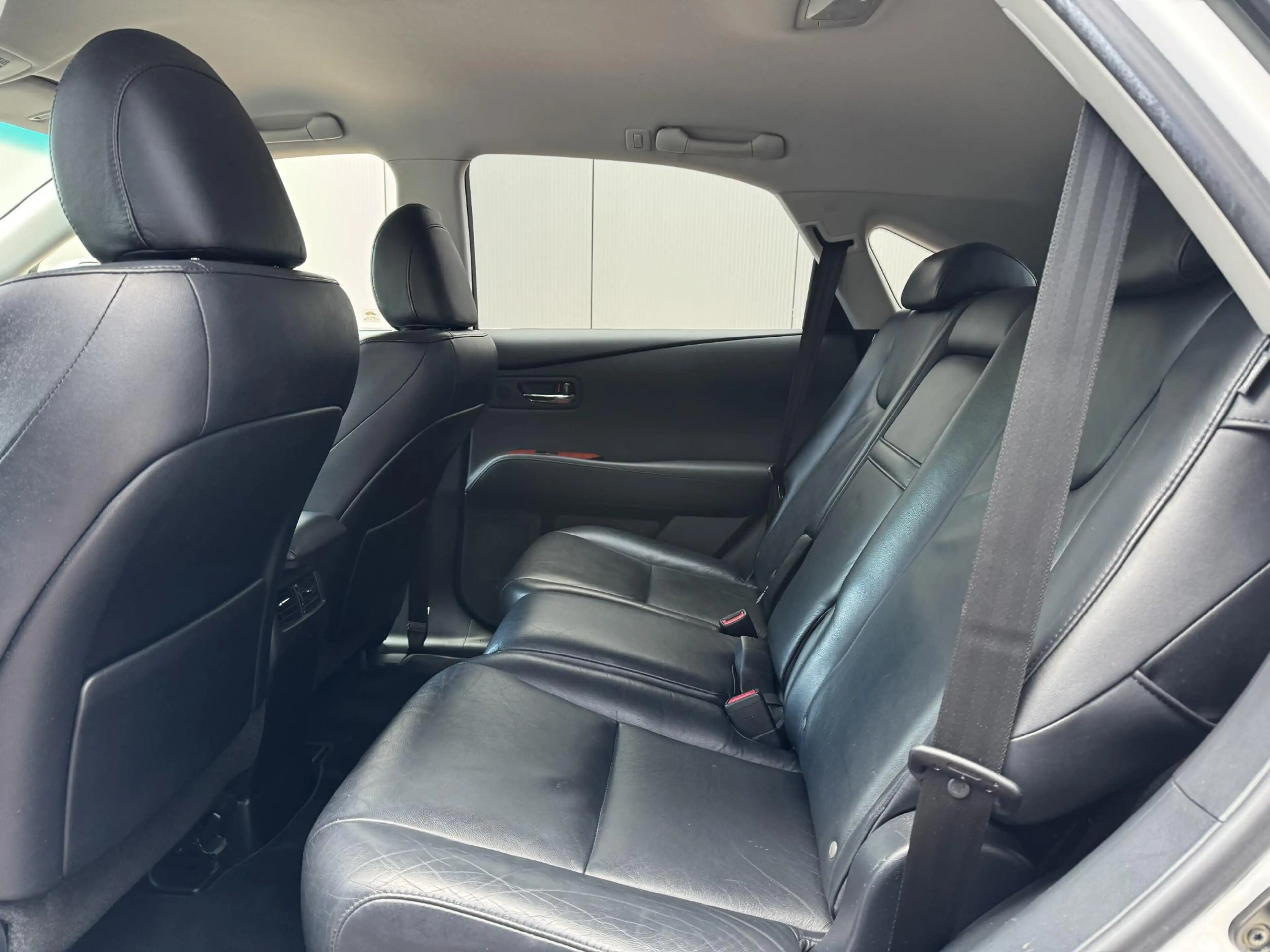 Lexus RX 450h YOUNGTIMER Pearl-white/Zwart leder LED — photo 9