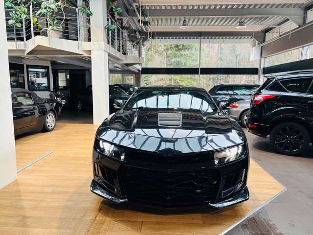 Chevrolet Camaro Coupe Camaro 6.2 V8 • 17 tkm TÜV Service neu
