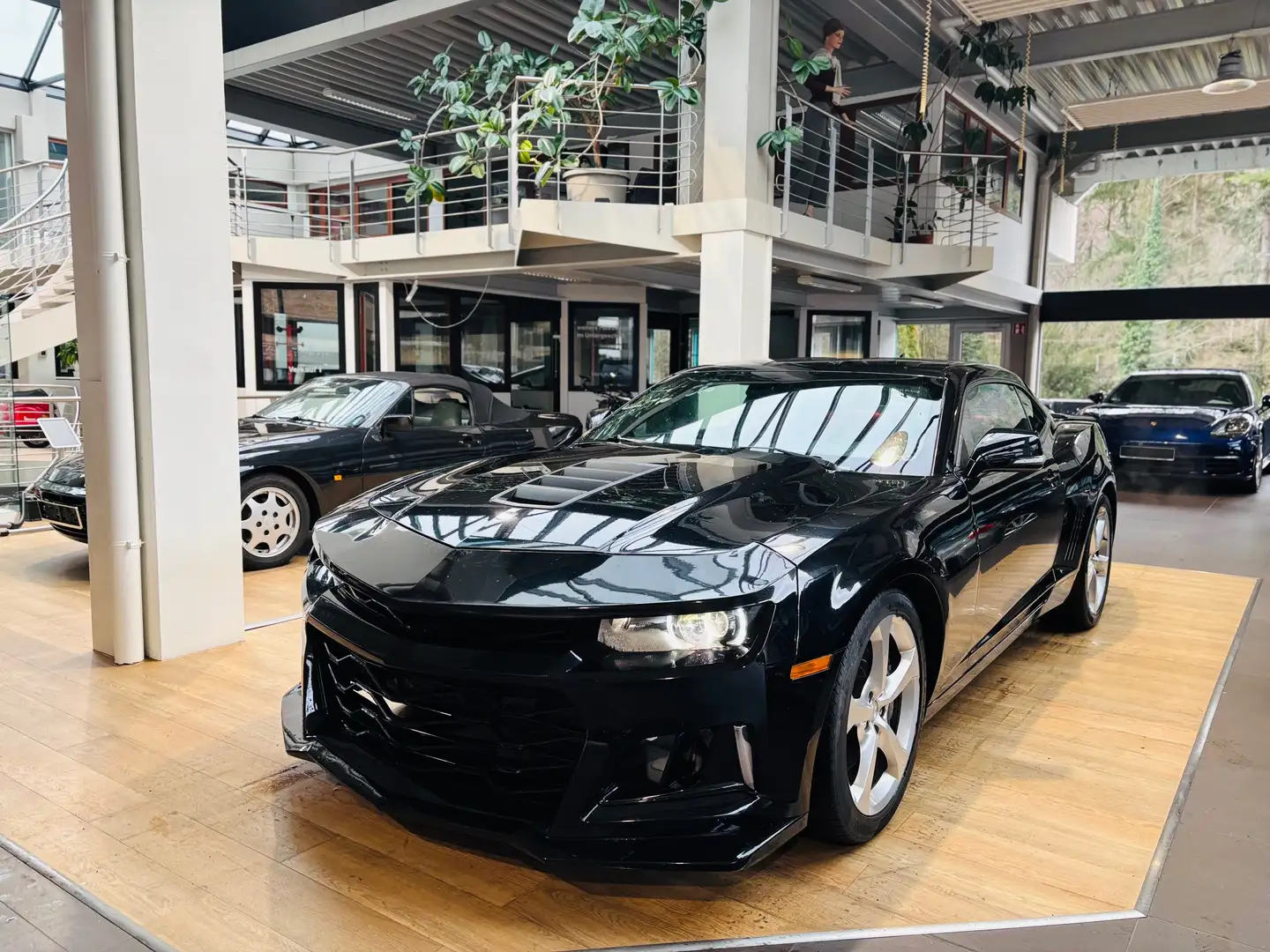 Chevrolet Camaro Coupe Camaro 6.2 V8 • 17 tkm TÜV Service neu - 1