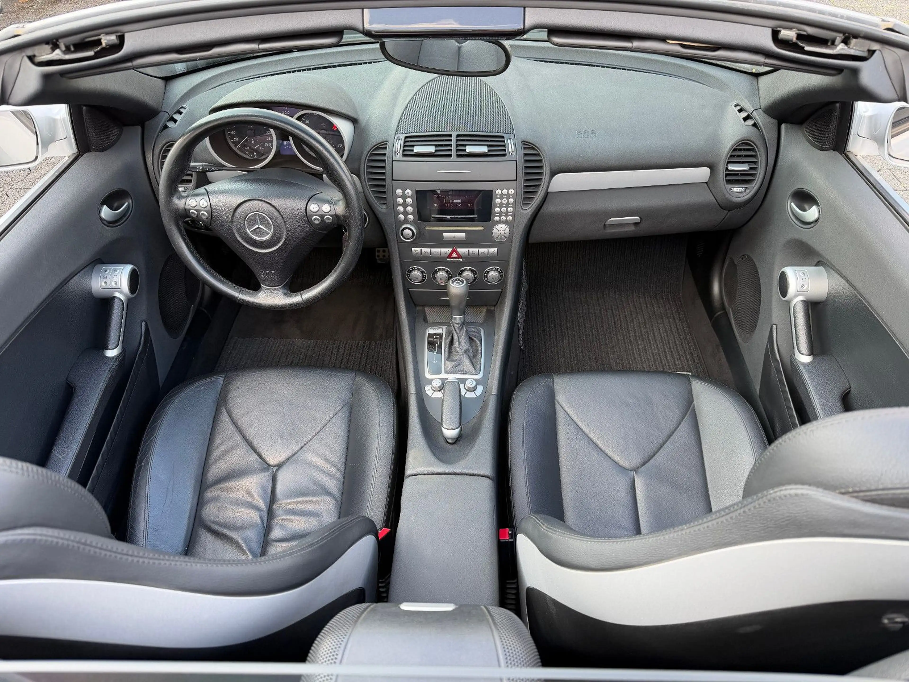 Mercedes-Benz SLK 200 Kompressor Roadstar AUTOMATIK/LEDER/PDC — photo 21