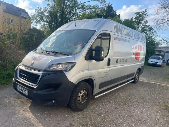 Peugeot Boxer 335 L3H2 *Motor nur 110.000km* im gepflegten Zustand