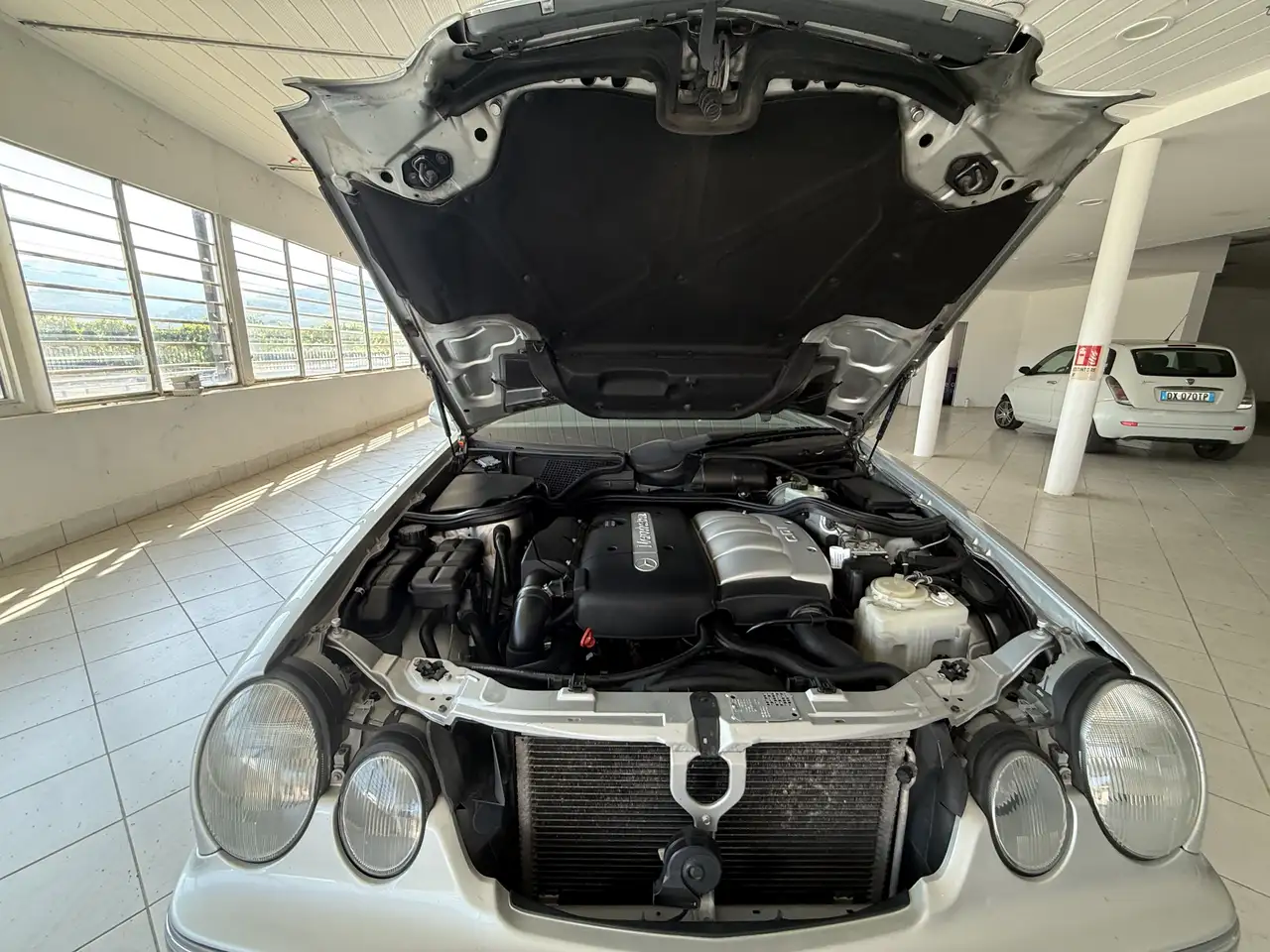 Mercedes-Benz E 220 Elegance Automatica, foto 8
