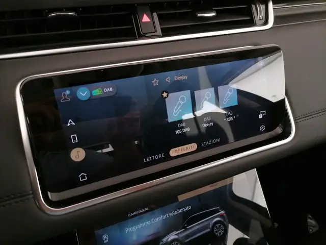 Land Rover Range Rover Evoque view 20