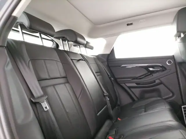 Land Rover Range Rover Evoque view 4