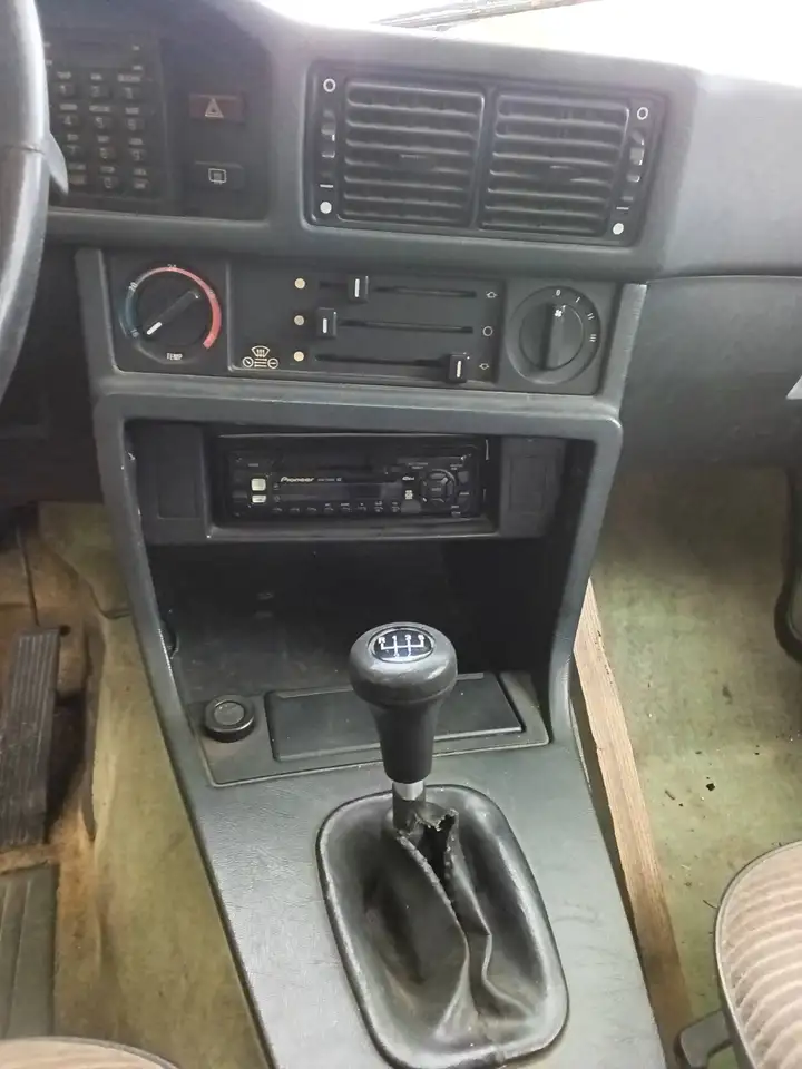 BMW 528i 2.8, foto 12
