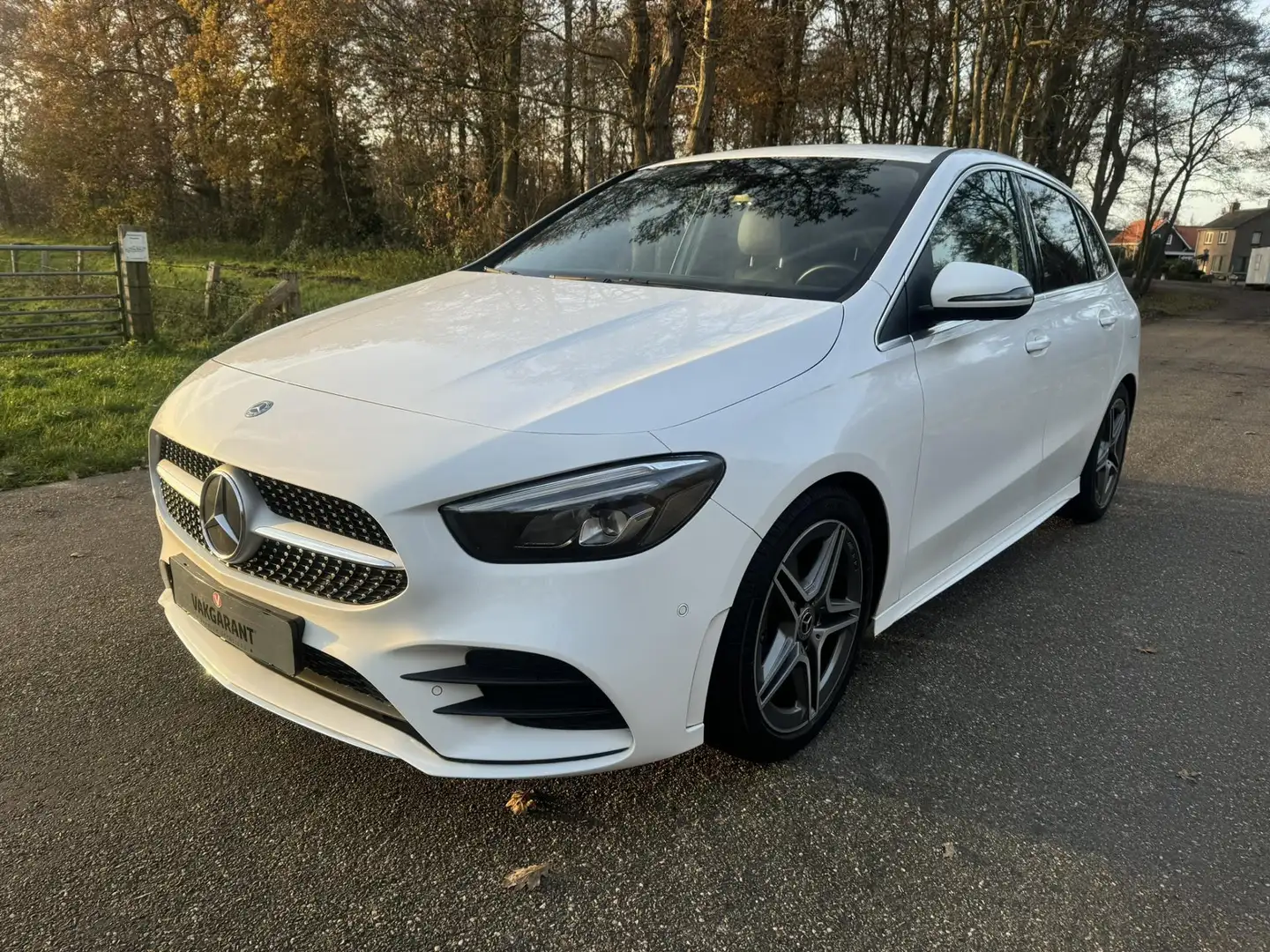 Mercedes-Benz B 180 AMG | Sfeer | Widescreen | LED Blanc - 2