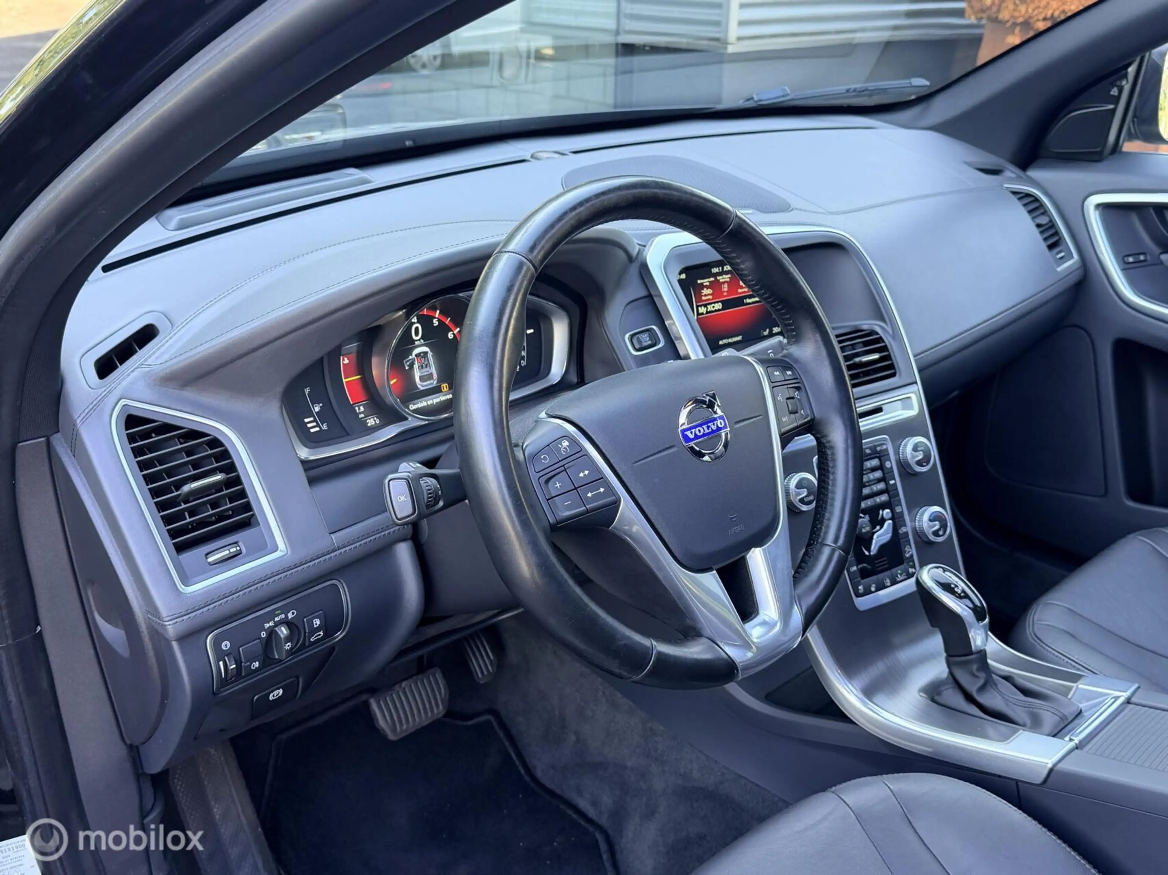 Volvo XC60 3.0 T6 Summum|Panoramadak|ACC|BLIS|Trekhaak|Harman — photo 25