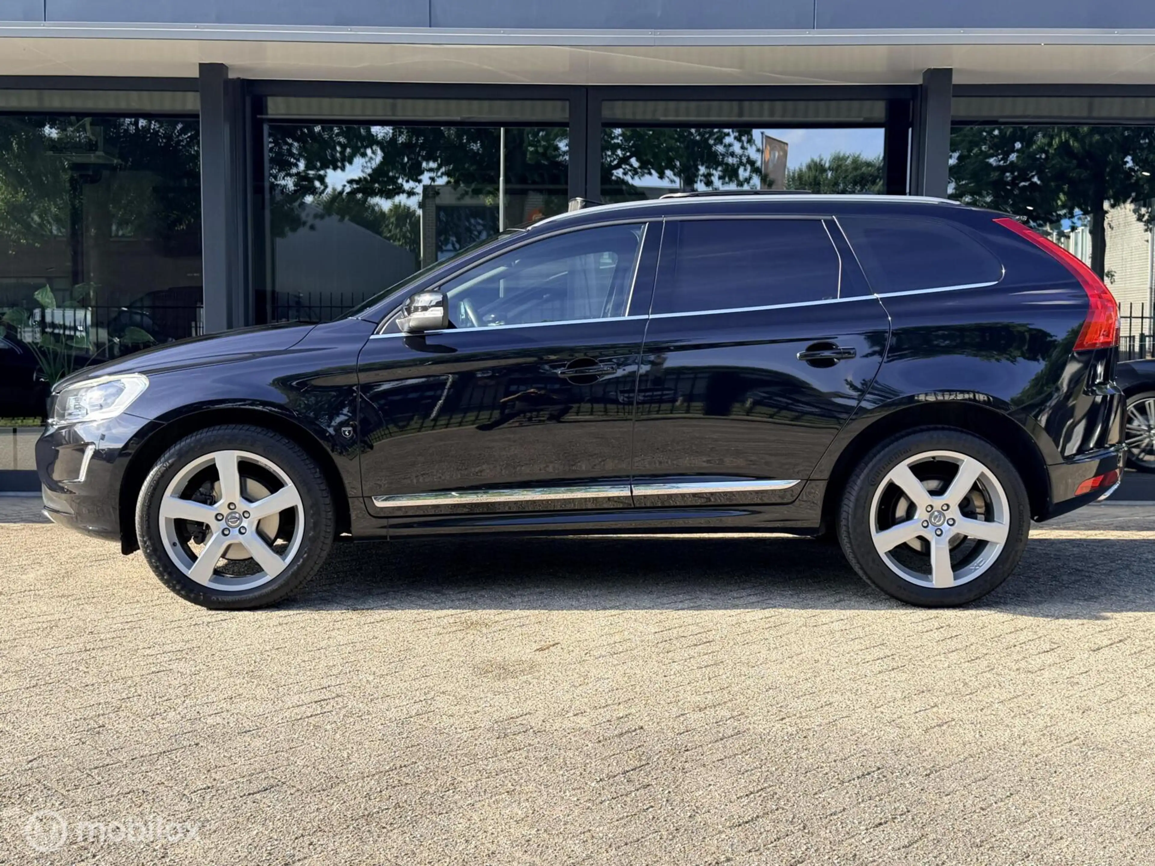 Volvo XC60 3.0 T6 Summum|Panoramadak|ACC|BLIS|Trekhaak|Harman — photo 11