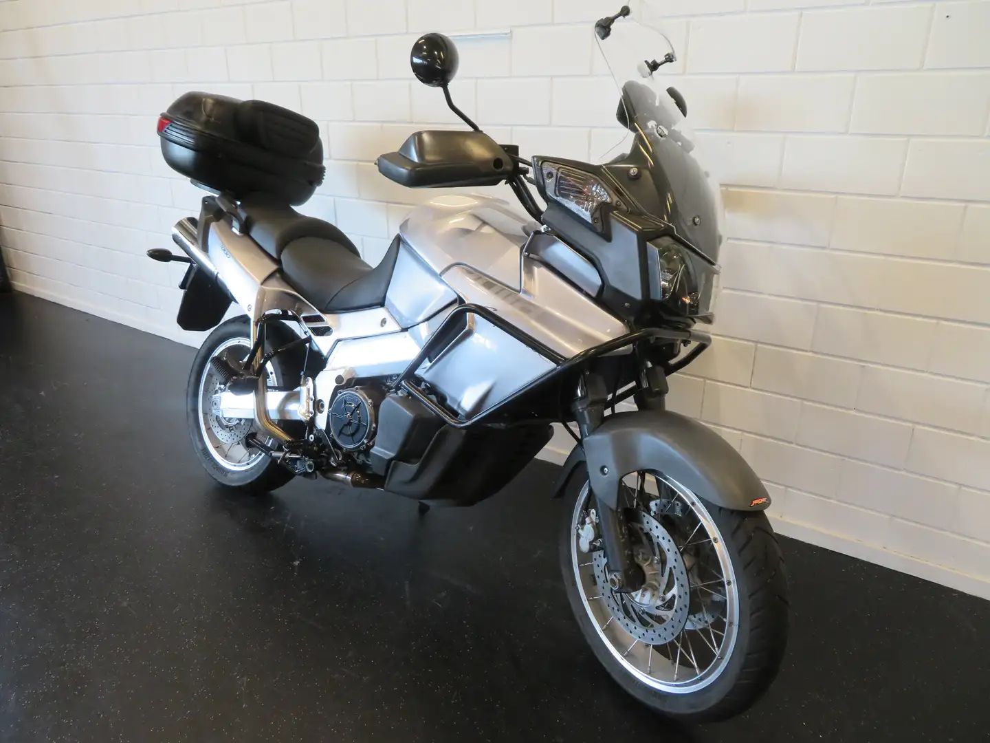 Aprilia ETV 1000 CAPONORD RALLY EDITION! Plateado - 2