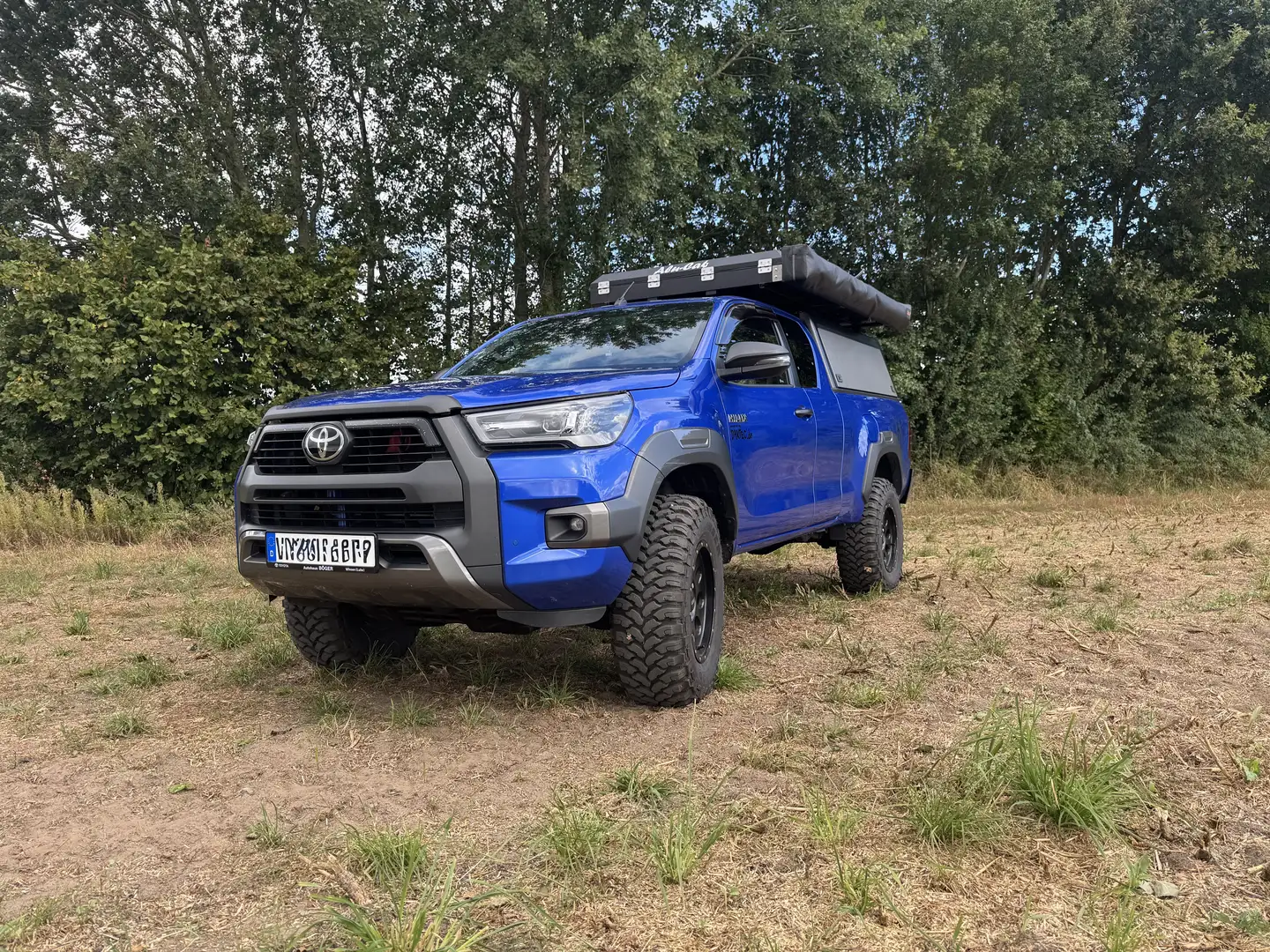 Toyota Hilux Extra Cab Invincible 4x4 Bleu - 2