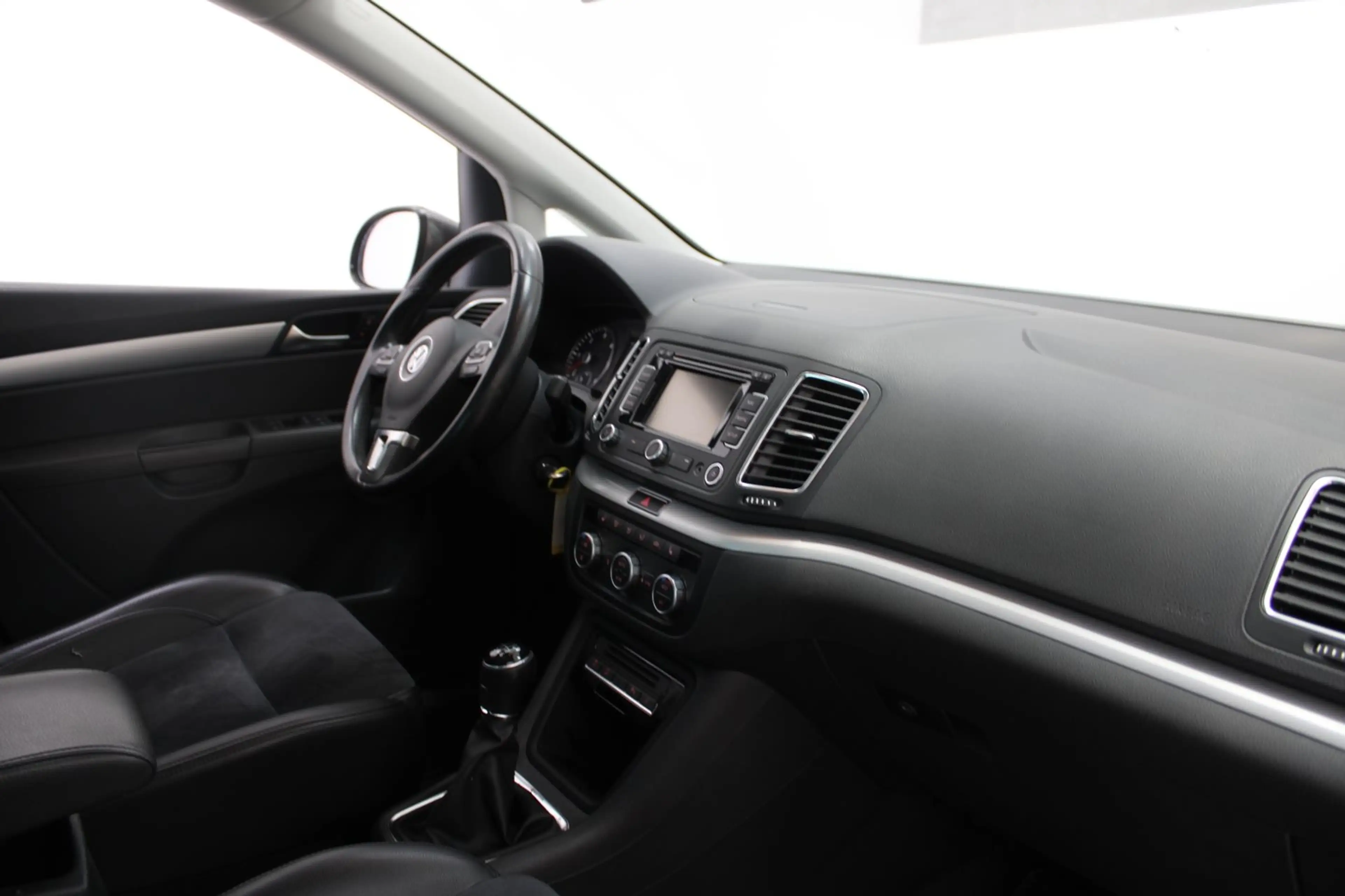 Volkswagen Sharan Sky TDI SCR 4MOTION BMT — photo 7