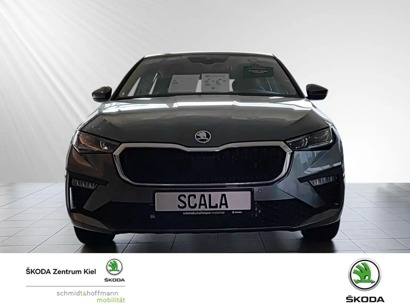 Skoda Scala Selection 1.0 TSI Navi Rückfahrkamera Sitzheizung Grau - 2