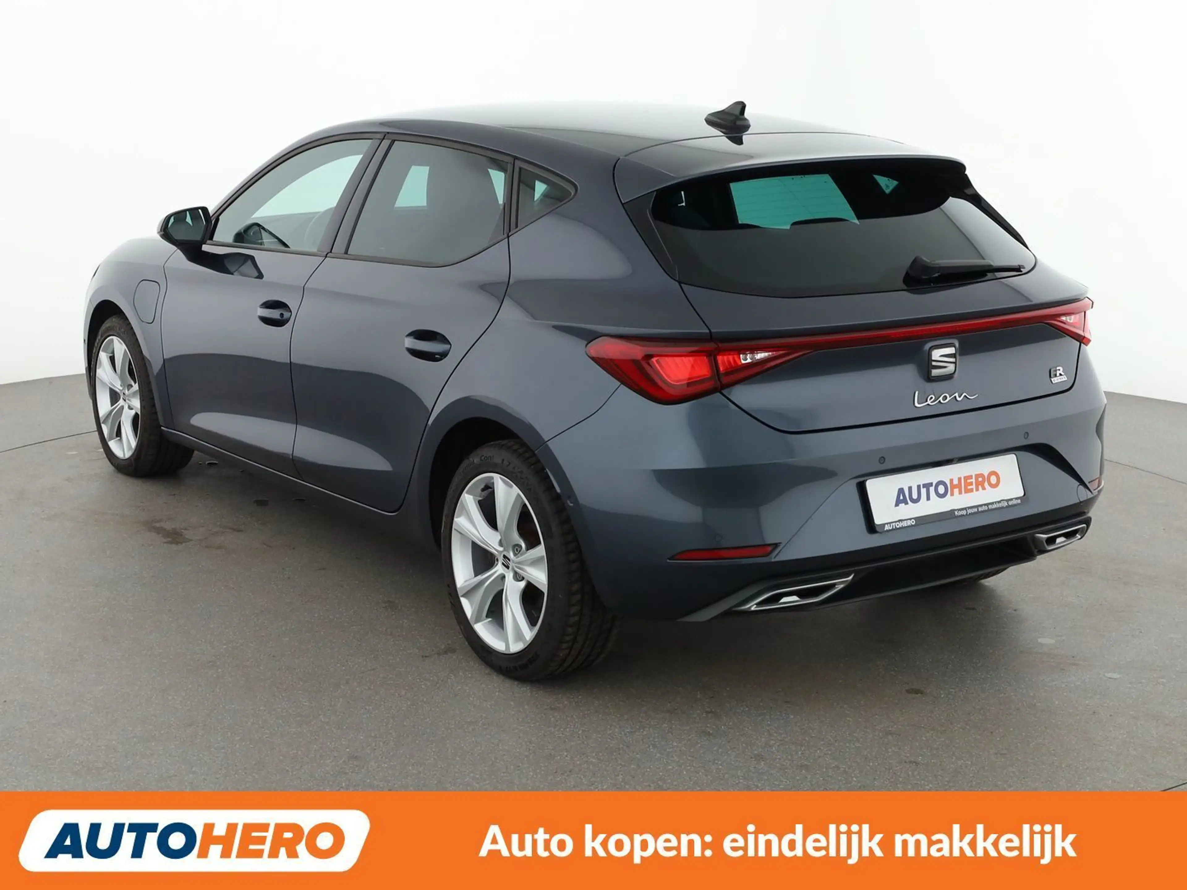 SEAT Leon e-Hybrid 1.4 TSI e-HYBRID FR — photo 4