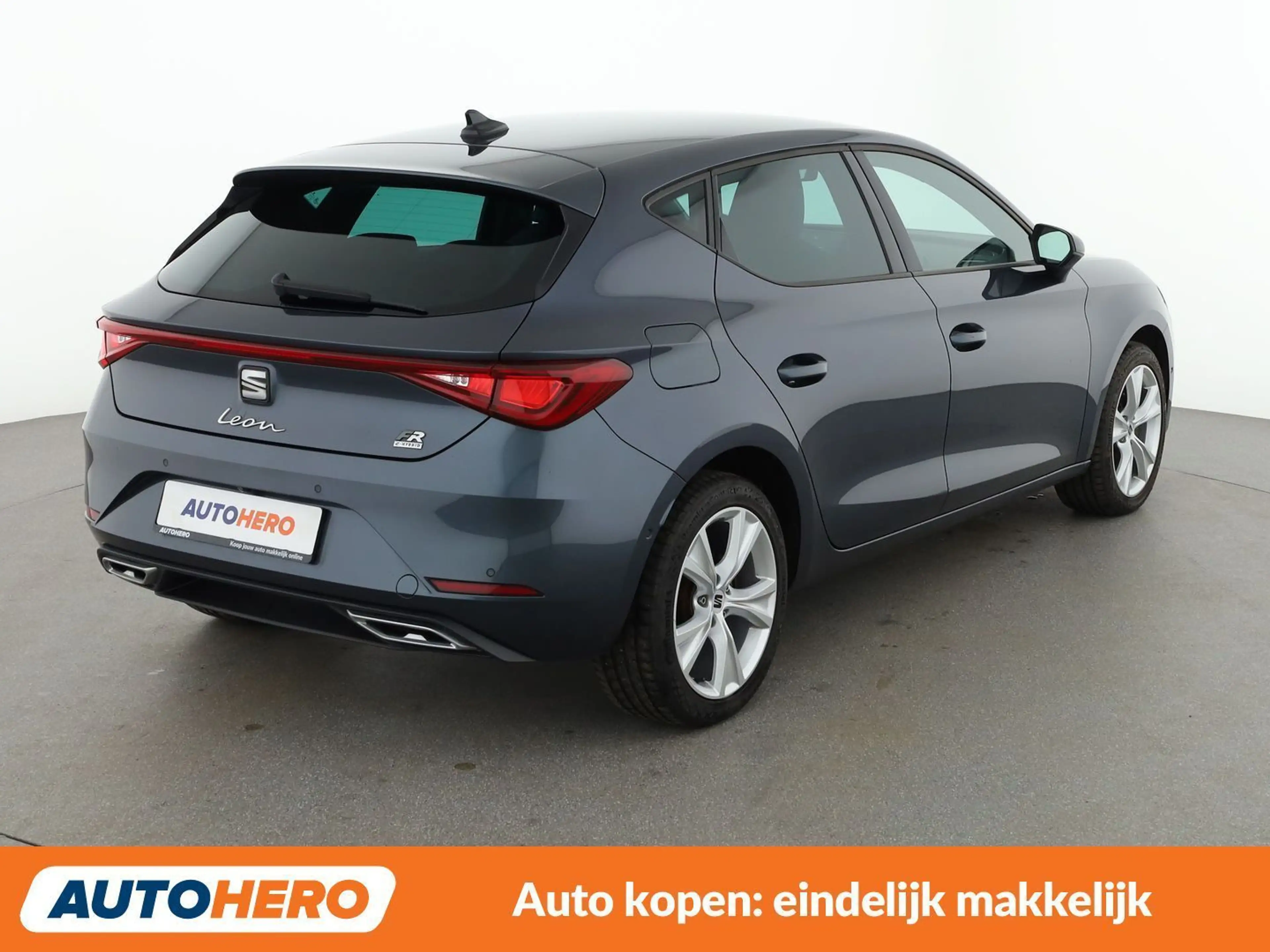 SEAT Leon e-Hybrid 1.4 TSI e-HYBRID FR — photo 6