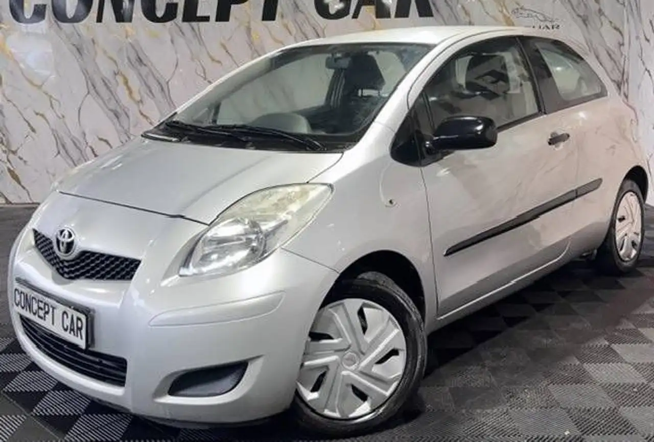 Toyota Yaris Yaris — photo 3