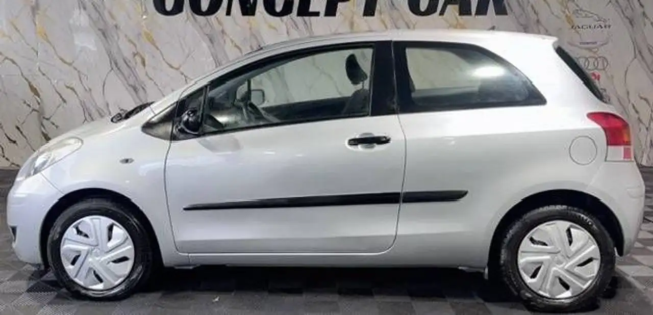 Toyota Yaris Yaris — photo 4