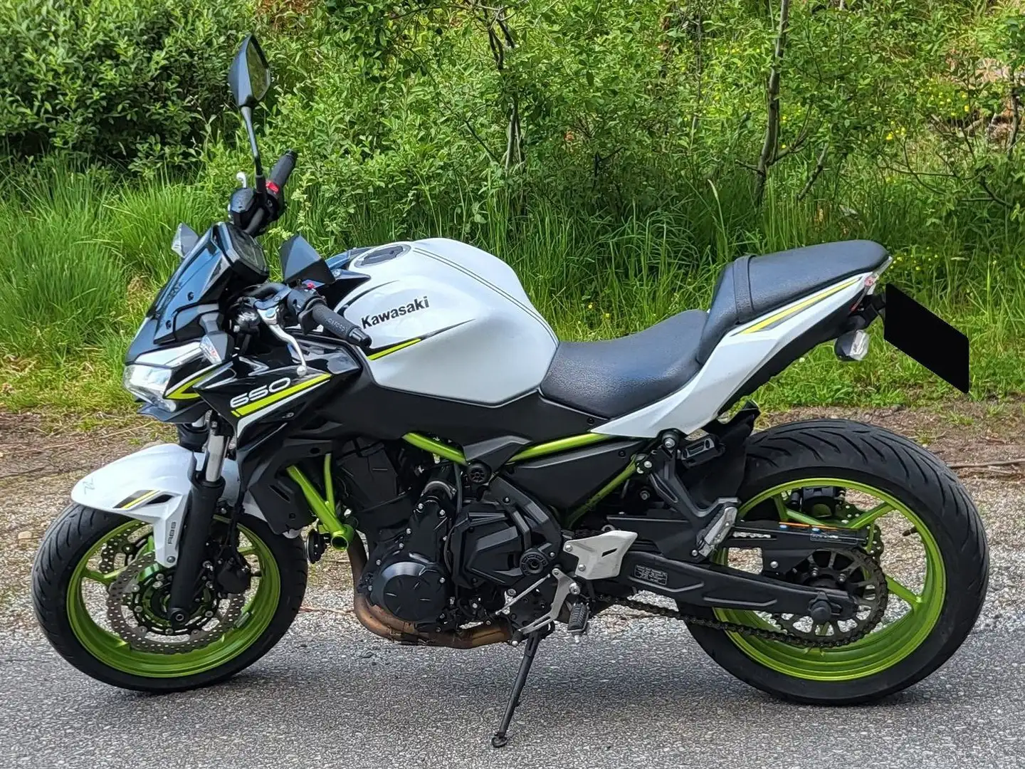 Kawasaki Z 650 Fehér - 1