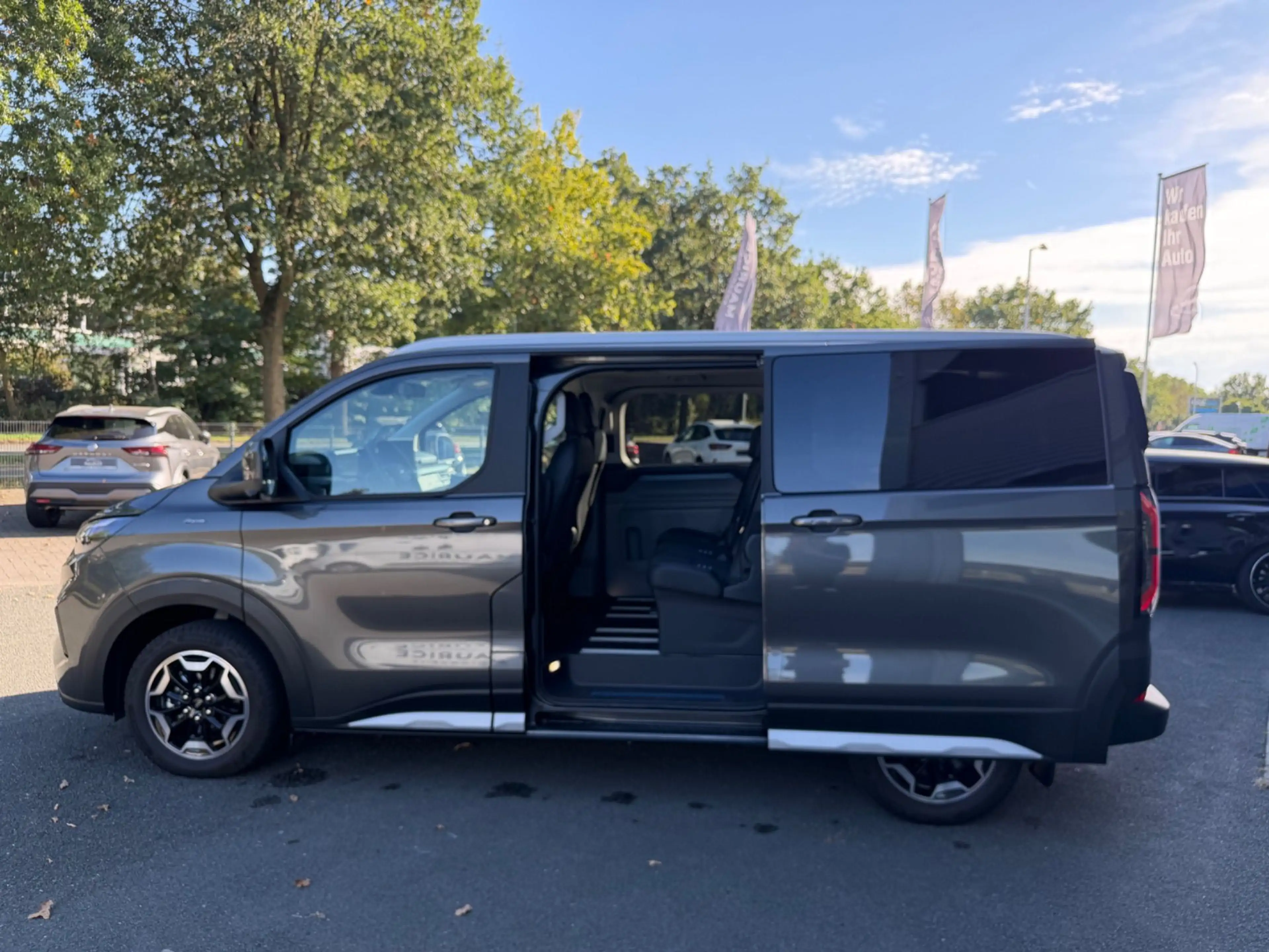 Ford Tourneo Custom 2.0 EcoBlue 320 L1 Active FWD — photo 7
