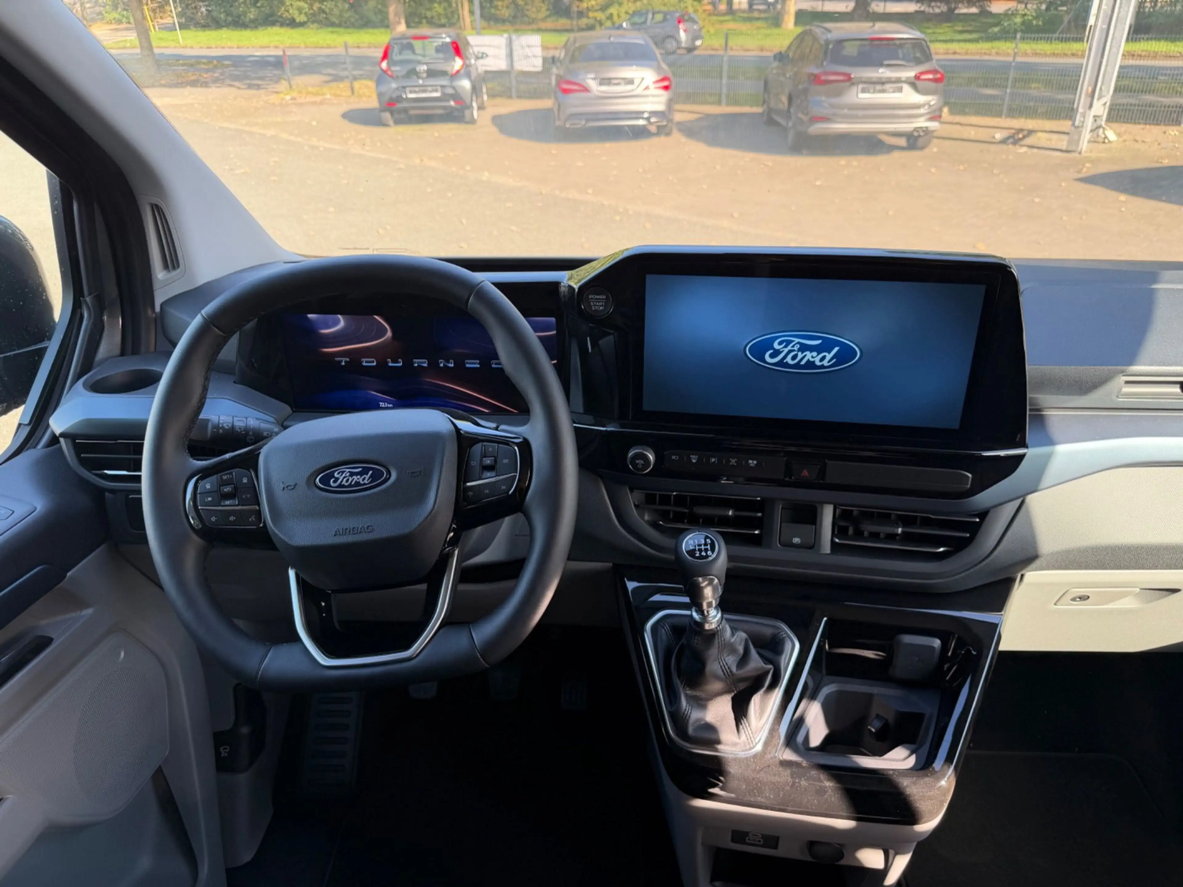 Ford Tourneo Custom 2.0 EcoBlue 320 L1 Active FWD — photo 15