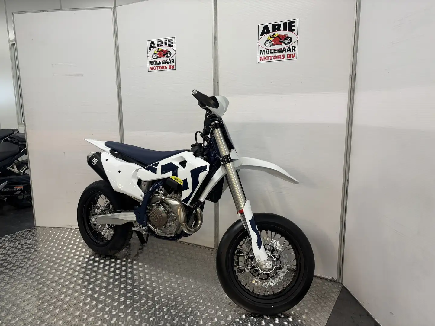 Husqvarna FS 450 S. MOTO Bílá - 2