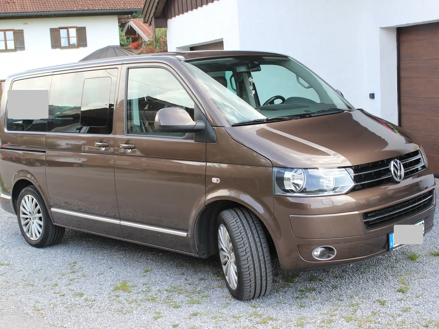 Volkswagen T5 Multivan MultivanHighline Brun - 1