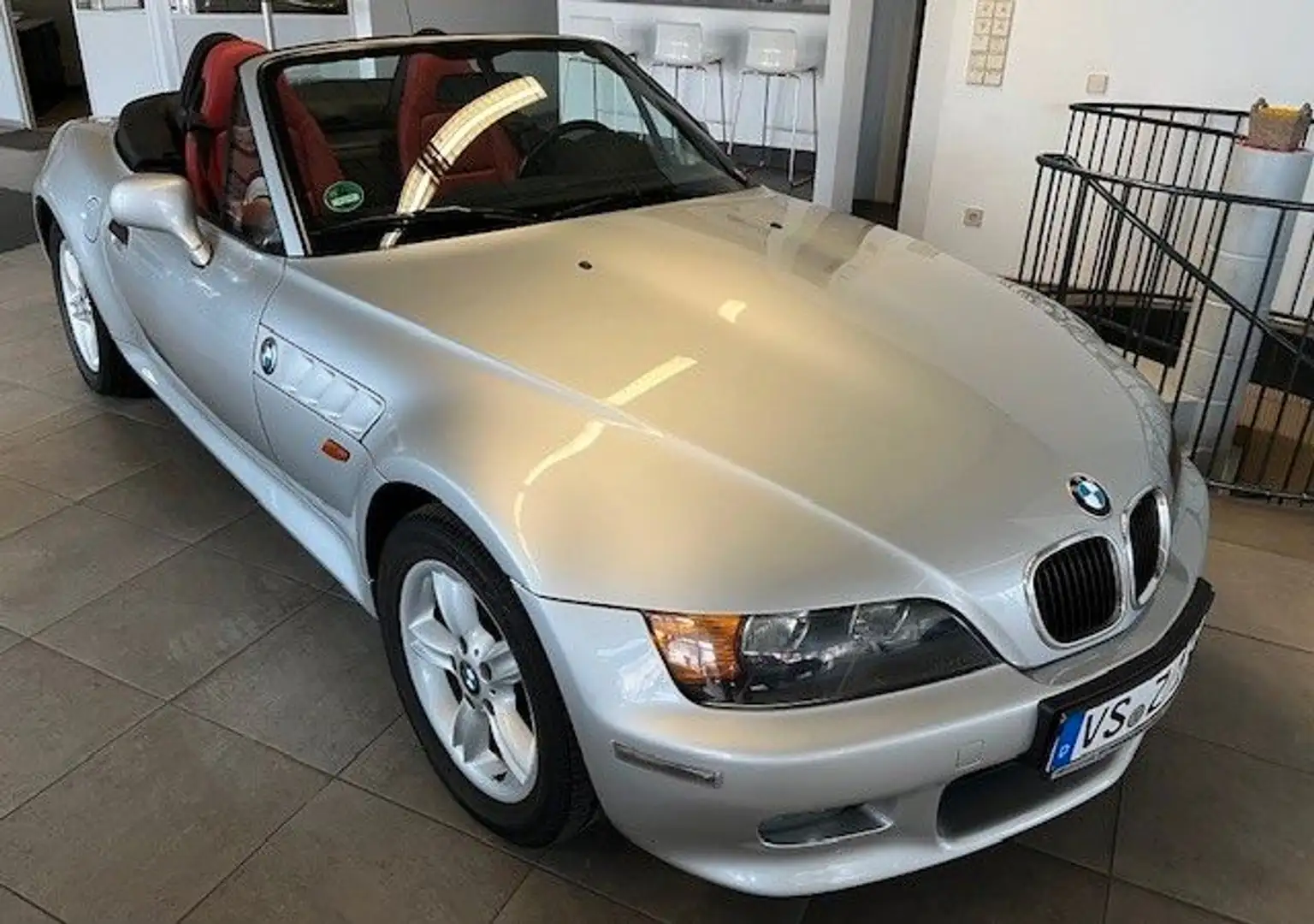 BMW Z3 Roadster 2.2i Automatik Silber - 1