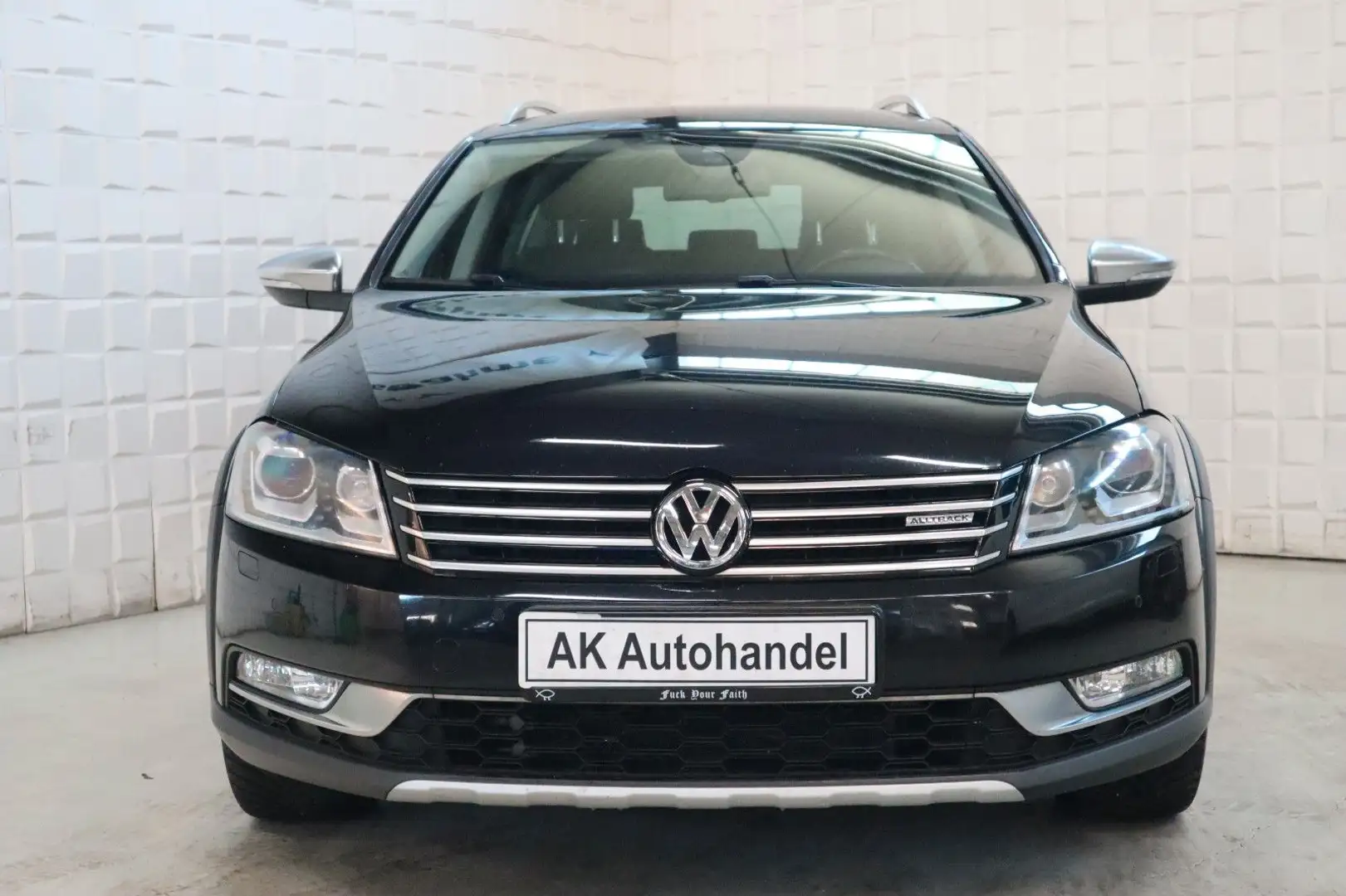 Volkswagen Passat Alltrack Variant Basis BMT 4Motion Xenon Schwarz - 2